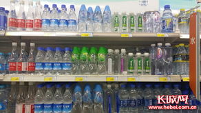 高温催热冷饮市场消暑产品受热捧