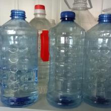 河南郑州瑞康矿泉水透明塑料瓶加工厂 供应产品